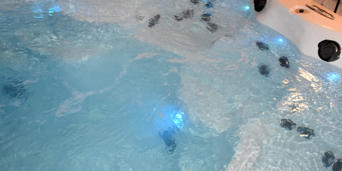 Man found relaxing in hot tub after fleeing police on motorcycle