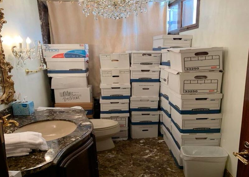 AP Trump documents bathroom_800px