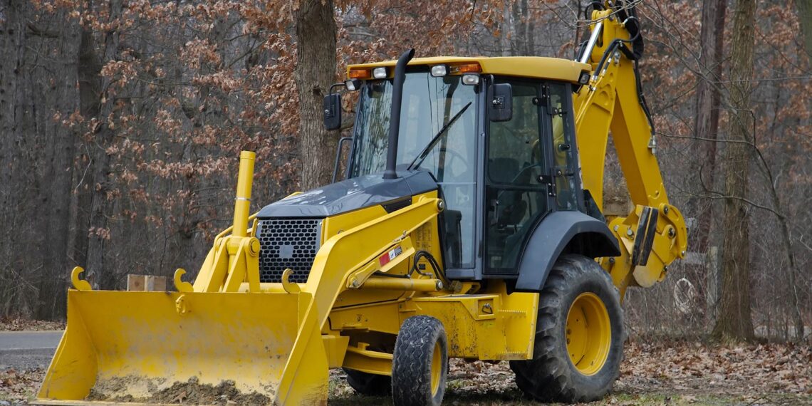 Illinois man charged with theft for stealing backhoe to catch flight