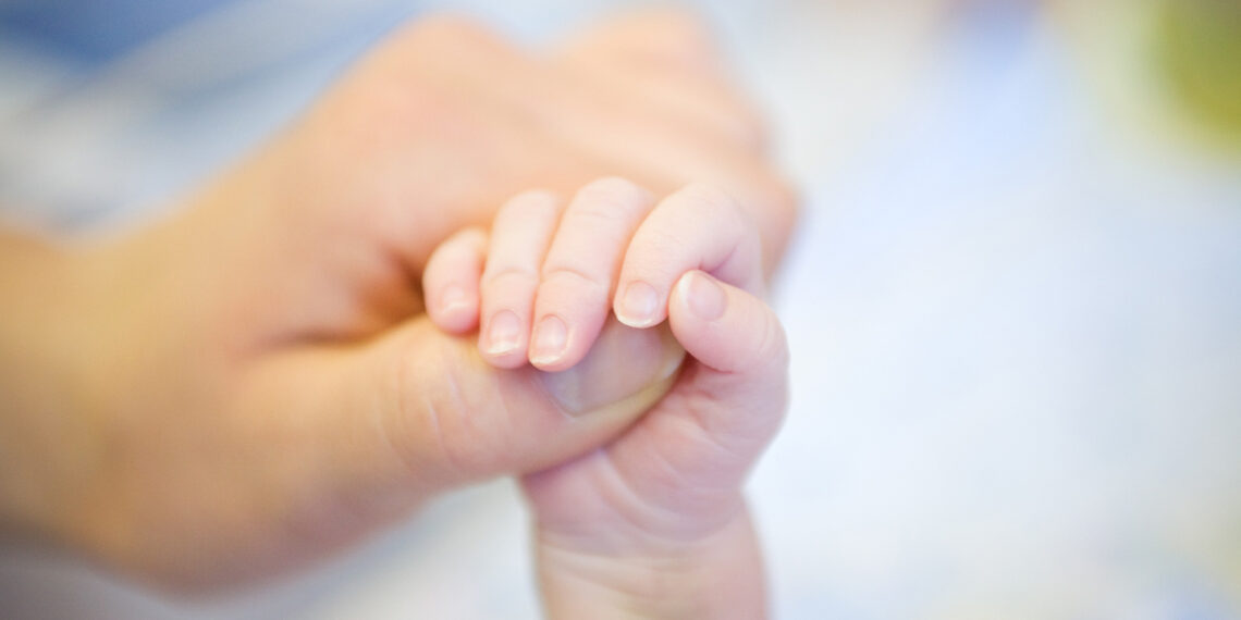 Miami police officer recounts dramatic rescue of unresponsive infant in child abuse case
