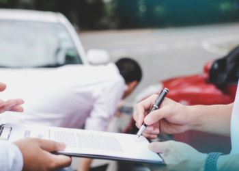 How to File a Car Crash Report in California