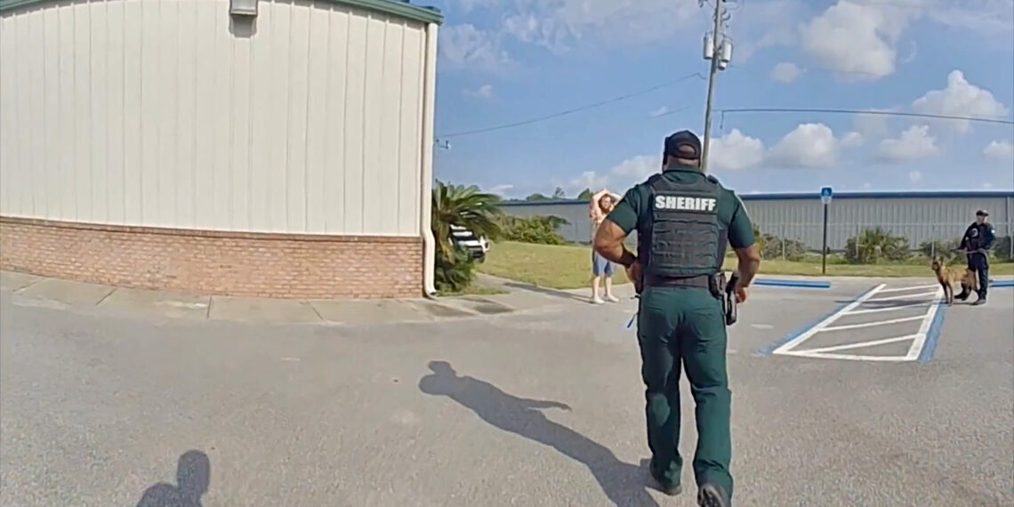 Man decides to baptize himself while burglarizing a Florida church, is arrested shortly after