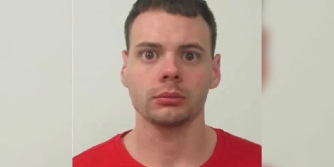 Suspect holds mother, daughter hostage before he is shot by police in Victoria’s Secret store – Law Officer