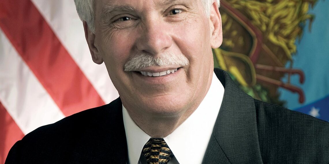 Former North Dakota governor Ed Schafer’s car stolen during radio show