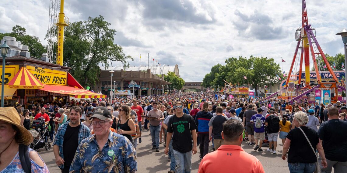 St. Paul police work with residents to enhance safety for state fair