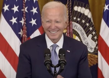 ‘Jobs Report Couldn’t Be Much Better’: Economists Say US ‘On or Near the Flight Path’ for ‘Soft Landing’