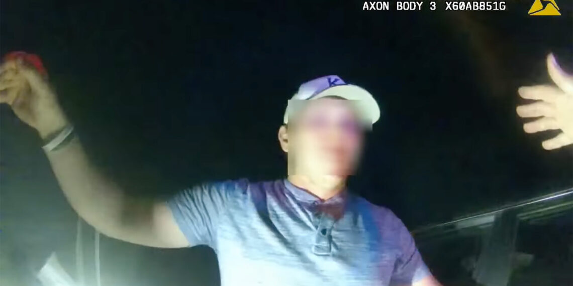 Kansas deputy shows his humanity