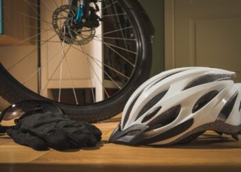 Teens Intentionally Strike 64-Year-Old Bicyclist With Car