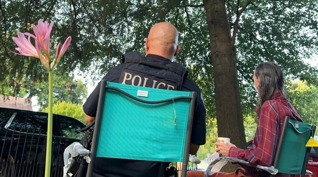 Policeman’s Big Heart – Law Officer