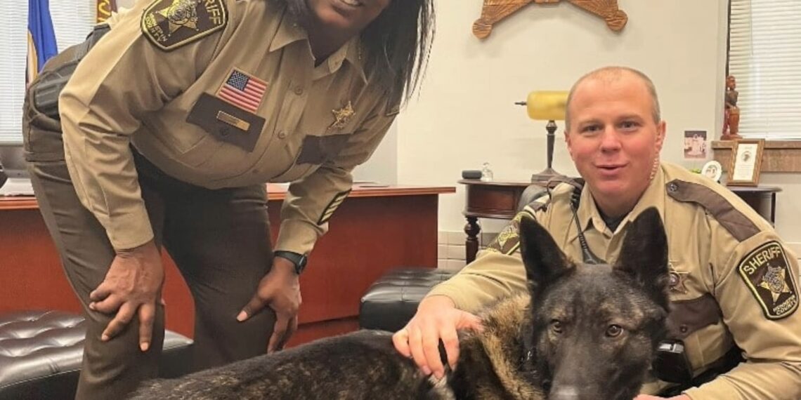 Attempted murder charge filed after shots fired at Minneapolis park police officer – Law Officer