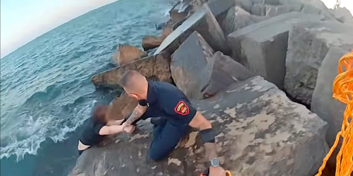 “Let me die!”: Wisconsin police rescue distressed woman who jumped into frigid Lake Michigan