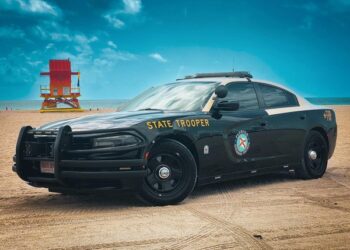 Off-duty trooper keeps cool during armed road rage incident, leads to arrest of driver