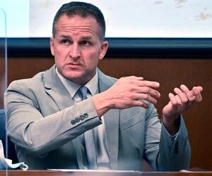 Former Louisville Police officer Brett Hankison talks about seeing a subject in a firing stance in the apartment as he is cross-examined in Louisville, Ky. on March 2, 2022.
