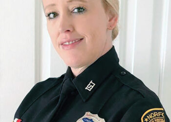 Virginia police officer battles lung cancer