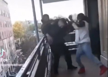 NYPD officer attacked after asking group to put out cigarettes