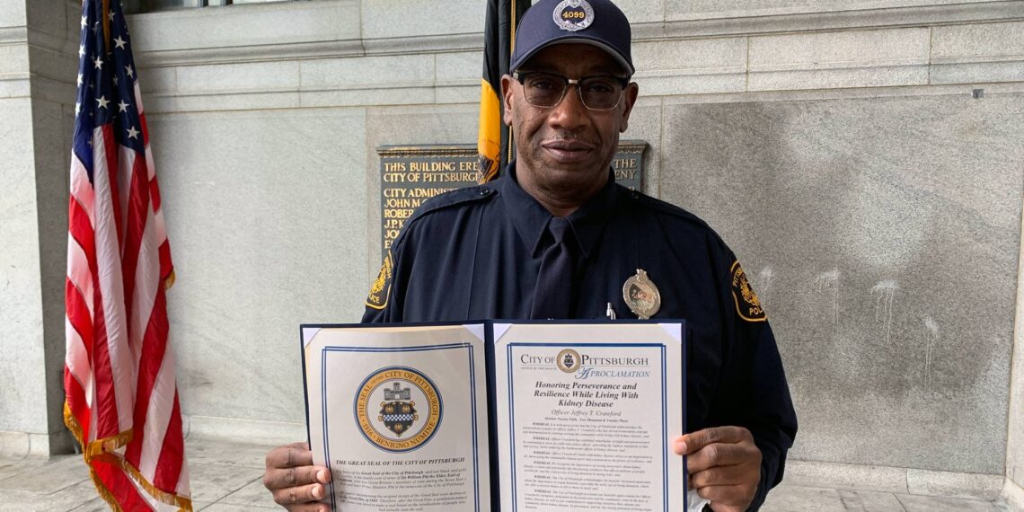Pittsburgh police officer to receive kidney transplant from stranger after miracle meeting