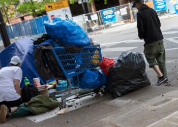 Portland police pilot program aims to bridge the gap for those struggling with drug addiction