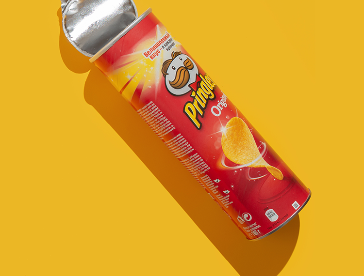 Pringles can