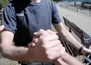 police grab civilian’s bike, tackles drug dealer in wild chase – Law Officer
