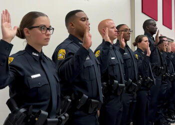 Tampa Police Department officers pass the torch to next generation of officers in swearing-in ceremony