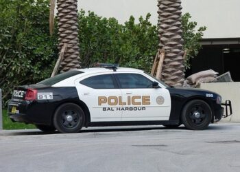 Florida bill would ban civilian police oversight – Law Officer