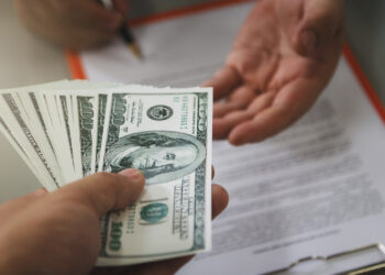 Bay Area police departments offer record signing bonuses amid recruitment struggles