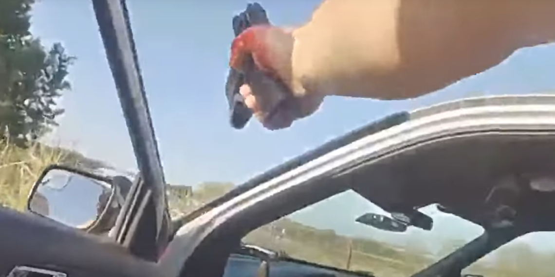 No charges for Okla. deputy over bystander killed in OIS