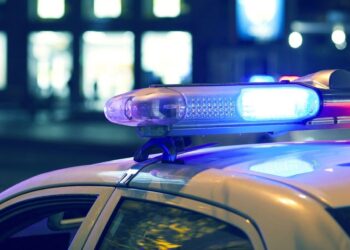 Ark. deputy fatally shot while serving warrant