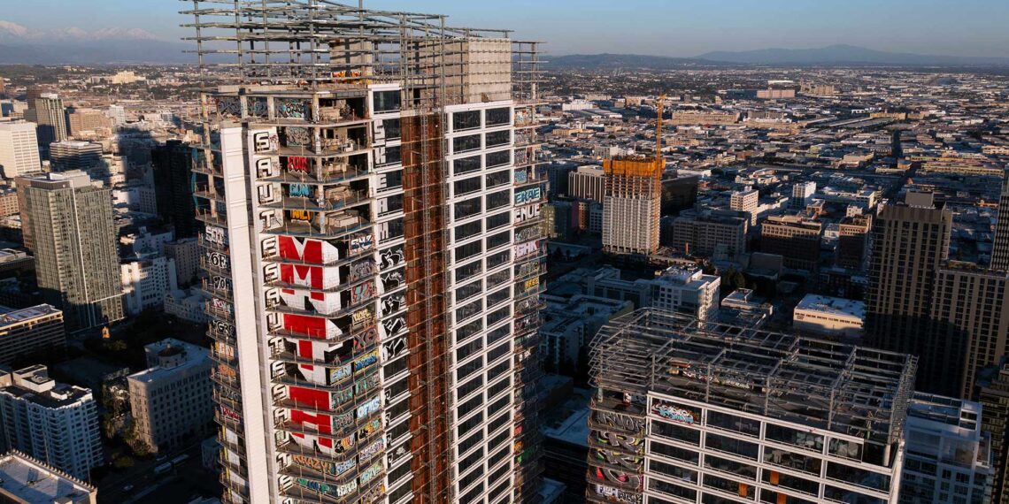 Unfinished Oceanwide Plaza Tower block attracts criminals wreaking havoc in Downtown Los Angeles