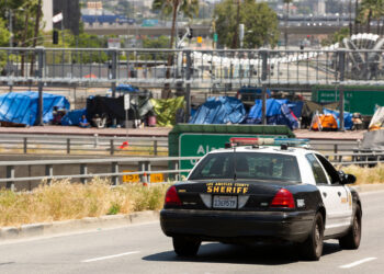 Los Angeles sees significant decline in violent crime in 2023