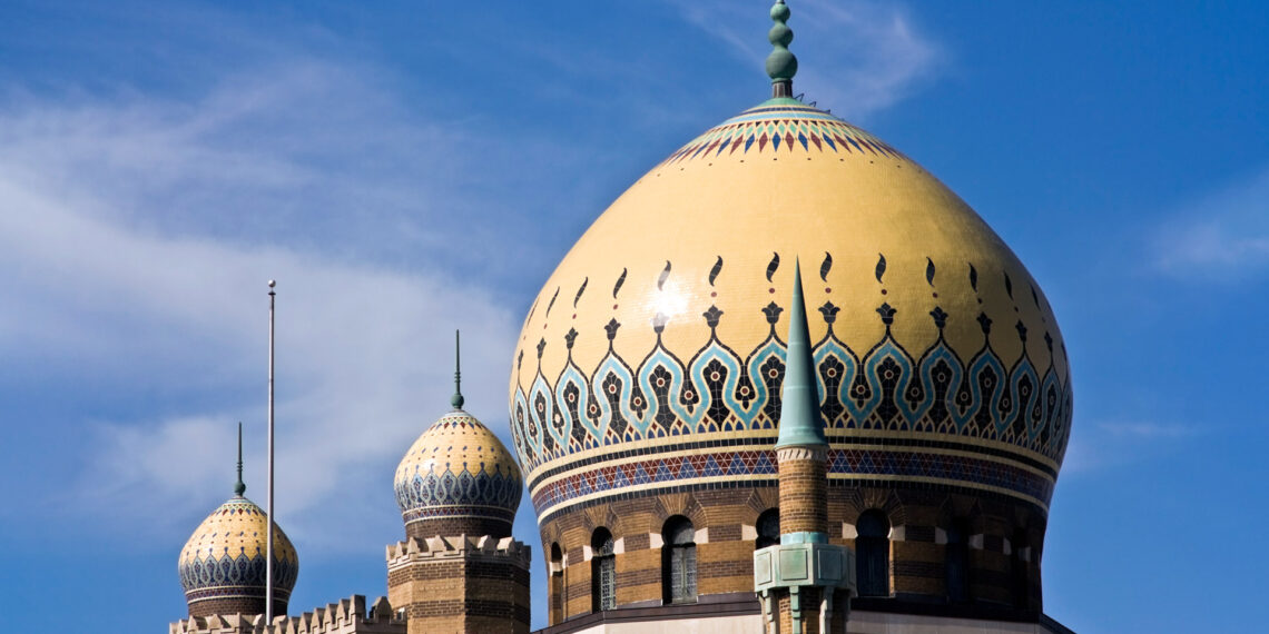 California teen extradited to Florida, faces charges in mosque swatting incident