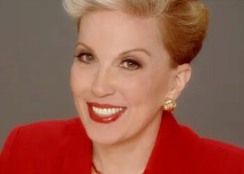 Dear Abby: It’s insulting that my sister-in-law prances around in my dad’s Army uniform