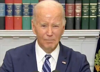 Biden Blasts House GOP Fleeing Town Without Ukraine Funding