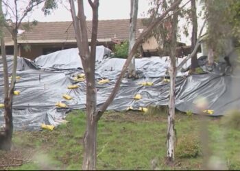 Carlsbad homeowners worry about sinking backyards amid storm