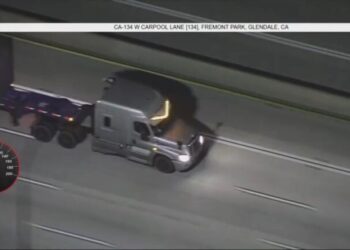 WATCH LIVE: Police chase big rig in the San Gabriel Valley
