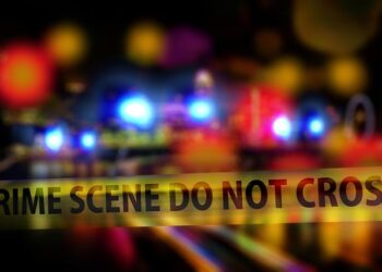Suspect fatally shot after he stabbed police officer – Law Officer