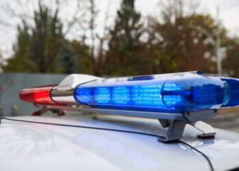 Police vehicles rammed during stolen vehicle pursuit, suspect arrested in Costa Mesa