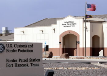 ICE May Be Forced to Release Thousands After Republicans Kill Border Bill