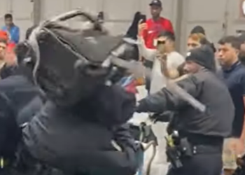 NYPD officers attacked while detaining man at migrant shelter