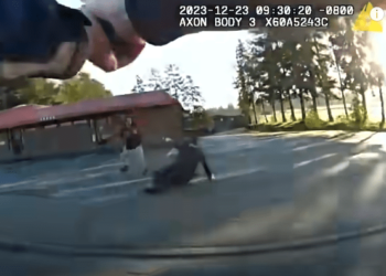 Police in Washington release bodycam video of officer-involved shooting of suspect wanted in random hatchet attack – Law Officer