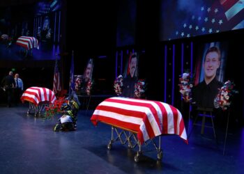 Thousands gather to honor fallen Burnsville officers and fire medic – Law Officer