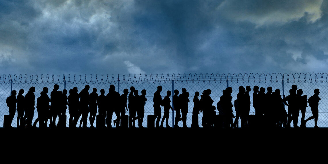 Federal judge blocks Texas immigration law, allowing arrests of migrants at U.S.–Mexico border