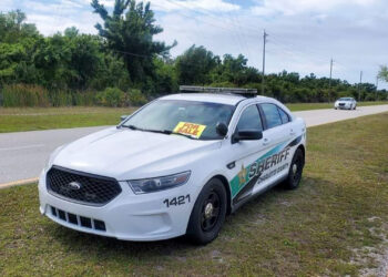 Prankster puts “For Sale” sign on patrol car, Florida sheriff’s office responds with good humor