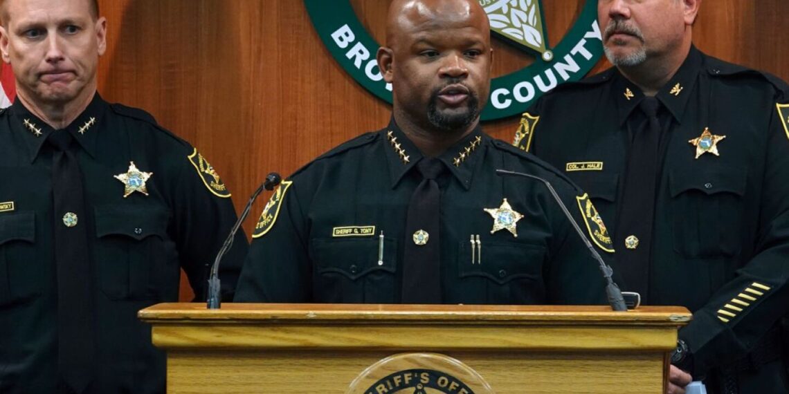 Fla. sergeant sues sheriff for defamation after exoneration in 2019 use-of-force incident