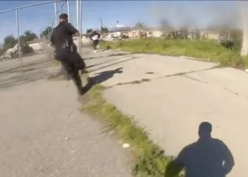 I’m in Pursuit on Foot! – Law Officer