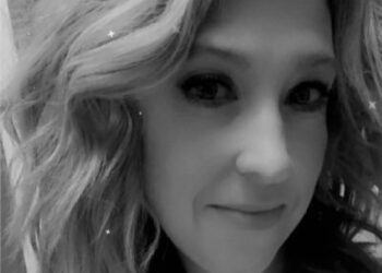 Erin Ward was caught with the boy after receiving a call about a suspicious car parked down a dead end around at about 3 a.m. that night.