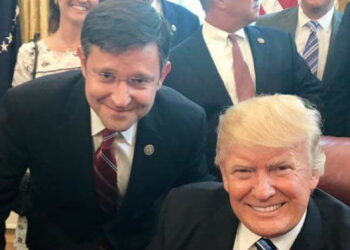 Trump-Johnson Mar-a-Lago Meet to Push Ban on 'Non-Citizen' Voting – Which Is Already a Felony