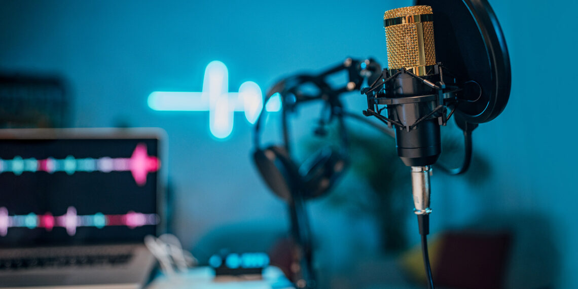 High school student launches podcast to foster trust between law enforcement and community